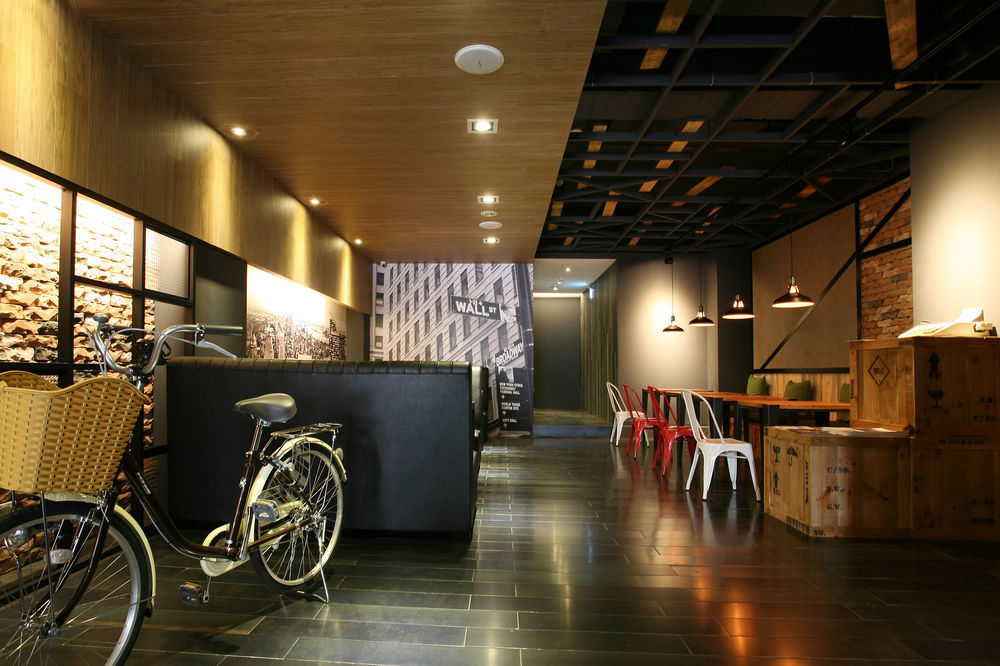 P&F Hotel Đài Trung Ngoại thất bức ảnh