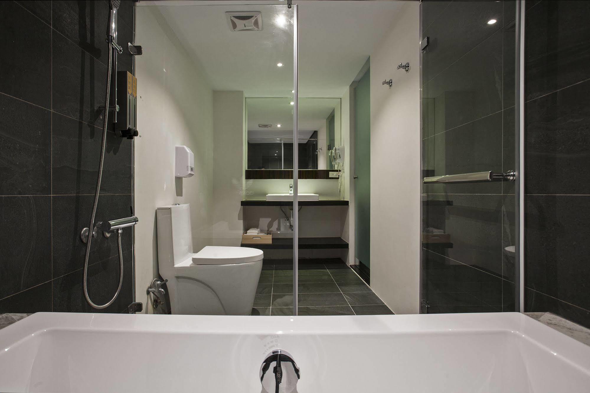 P&F Hotel Đài Trung Ngoại thất bức ảnh