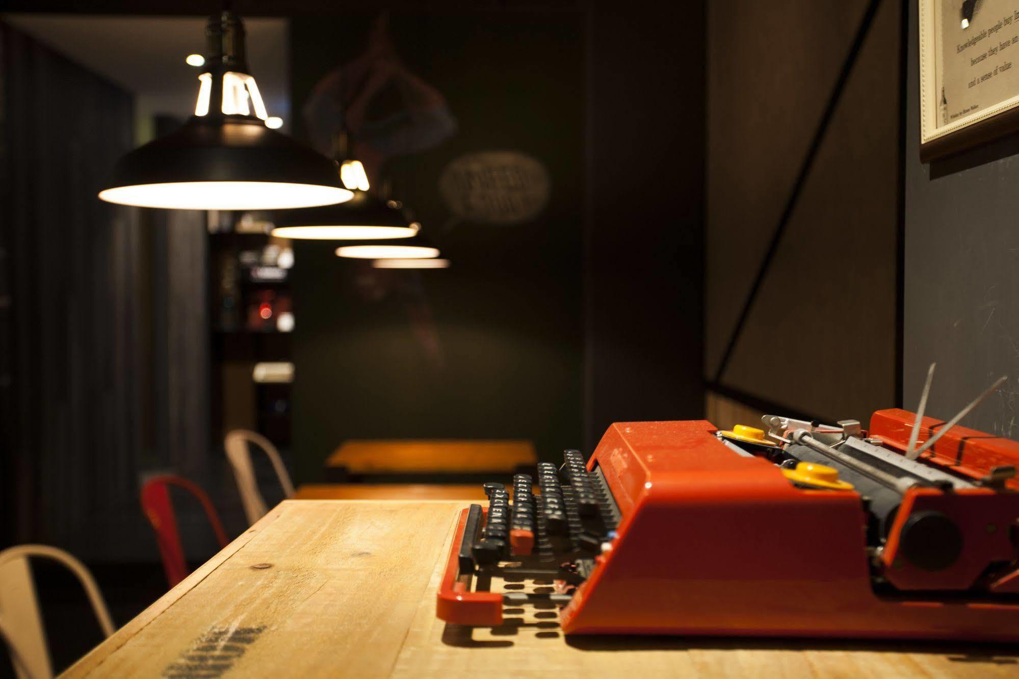 P&F Hotel Đài Trung Ngoại thất bức ảnh