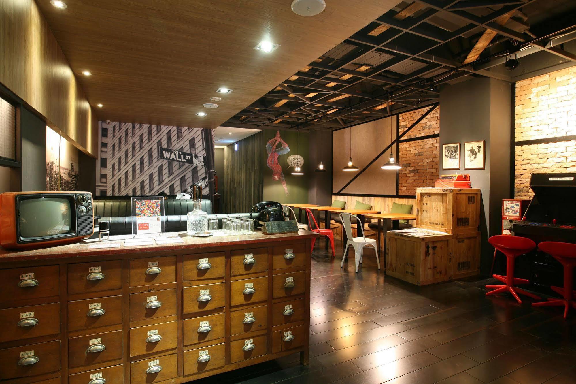 P&F Hotel Đài Trung Ngoại thất bức ảnh