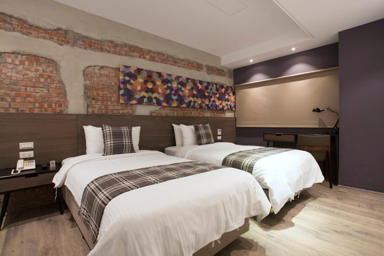 P&F Hotel Đài Trung Ngoại thất bức ảnh